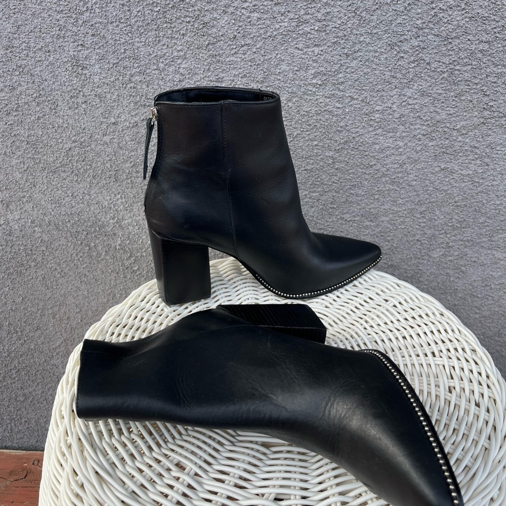 Steven Leather Ankle Boots